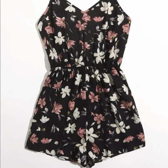 New Romper - Picture 7 of 10